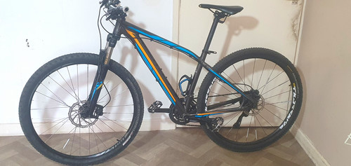Specialized 29in mountain bike - 29in,