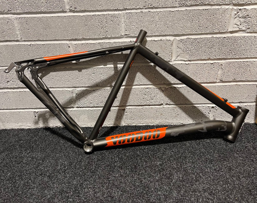 Voodoo nakisi gravel - nakisi, /